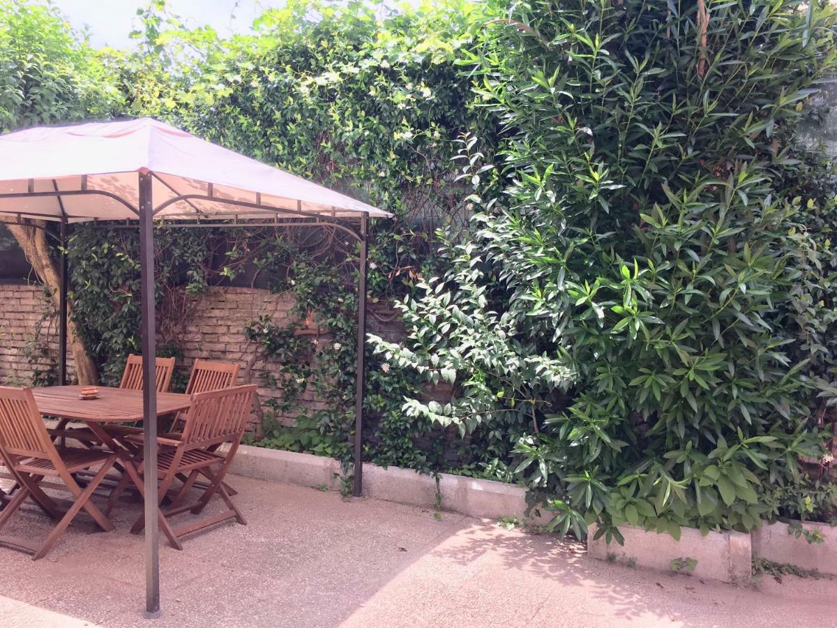 Appia Park Apartament 10 Min Dal Colosseo Roma Ngoại thất bức ảnh
